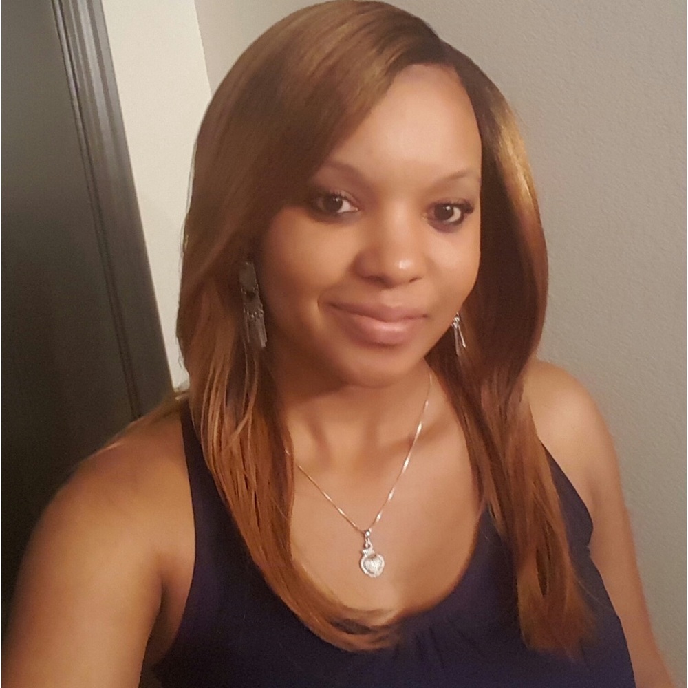 Meet your Posher, Jasmine